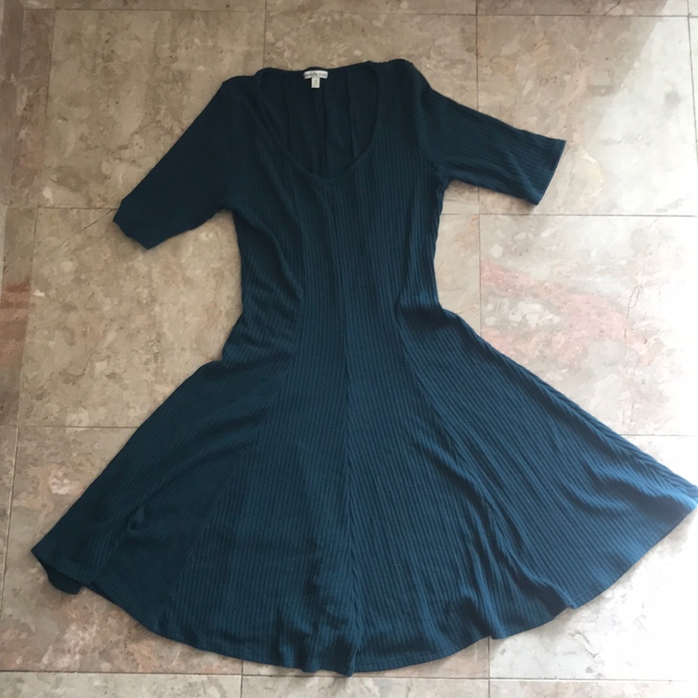 Dark green dress SOLD❗️